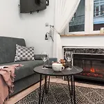 Lejlighedshotel W11 - Loftaffair 3*