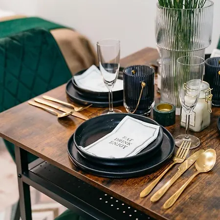 W11 - Loftaffair 3* Krasków