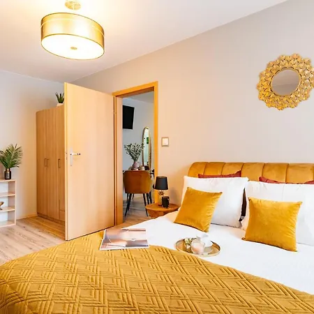 W11 - Loftaffair 3* Krasków