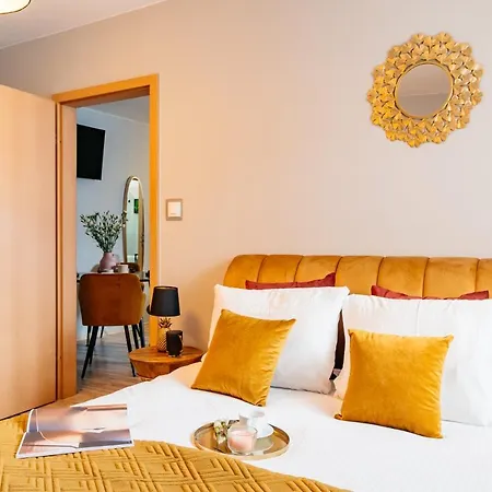 W11 - Loftaffair 3* كراكوفيا