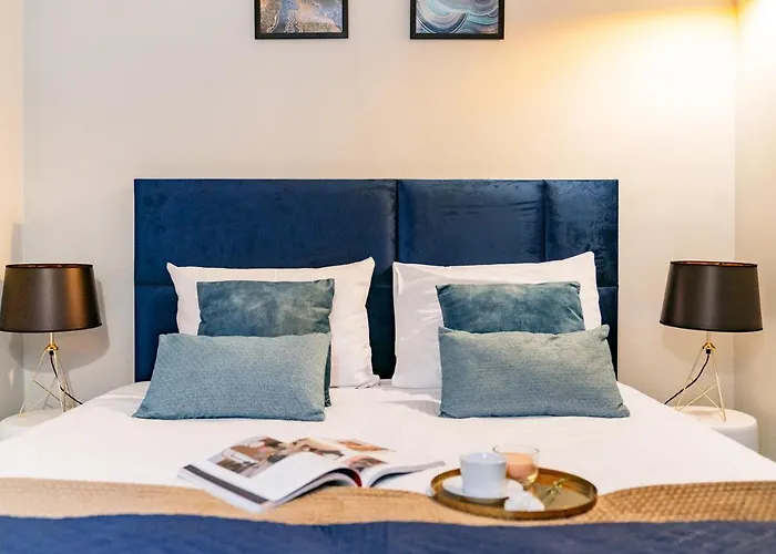 W11 - Loftaffair شقة فندقية